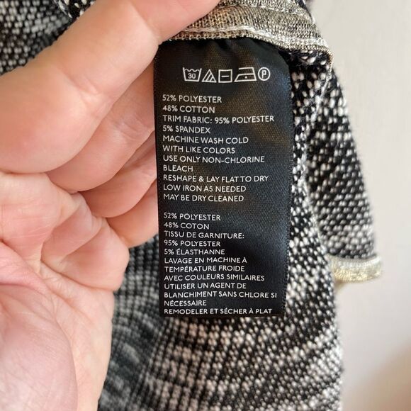 UO | ECOTE | Striped Hooded Cardigan B47 - Picture 2 of 5